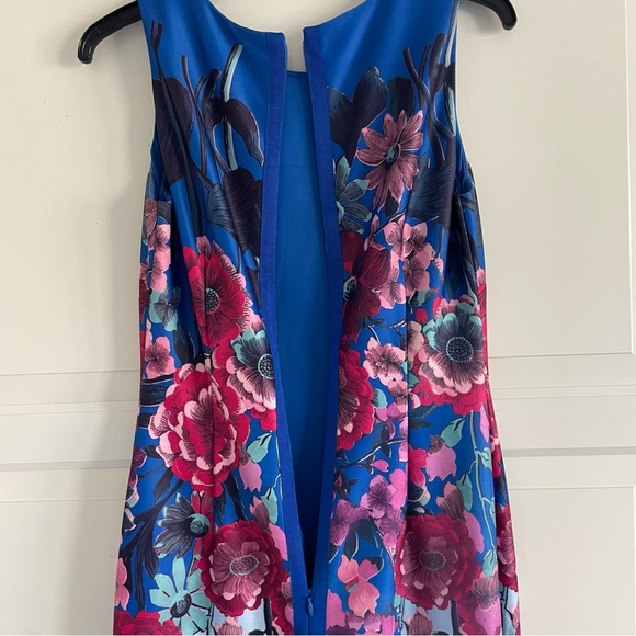 Adrianna Papell Blue Red Floral Scuba Fitted Knee Length Dress 20670 - Picture 4 of 10